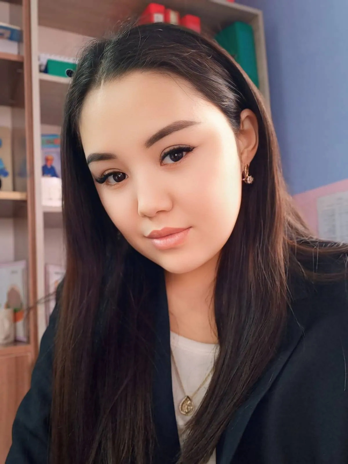Тұлпар тобының тәрбиеші  Жұмабек Әсем